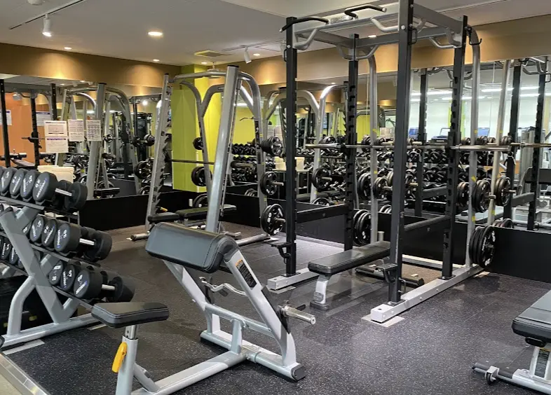 エニタイムフィットネス深江橋店のジム内画像