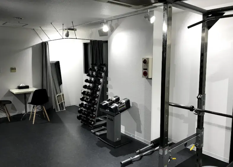 ザボディプロフェッショナル 香里園店のジム内画像