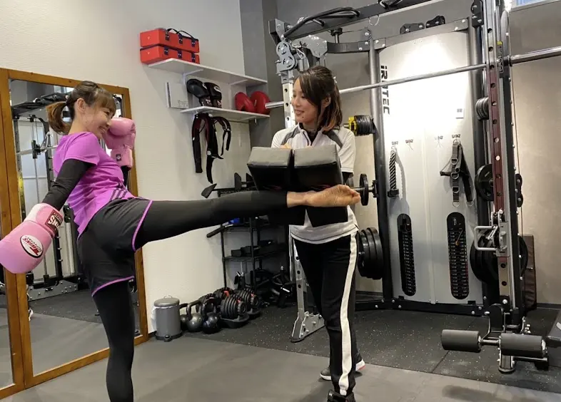 パーソナルトレーニング BOCHA天六店のレッスン風景