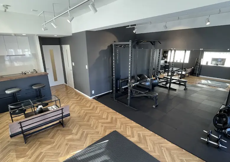 パーソナルボディメイクサロン COLLECTのジム内画像
