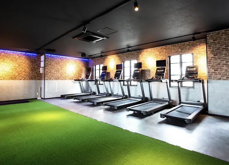 ブルーフィットネス 仲町台店のジム内画像