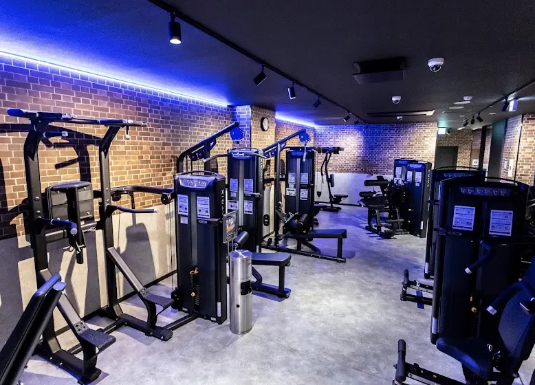 ブルーフィットネス 仲町台店のジム内画像