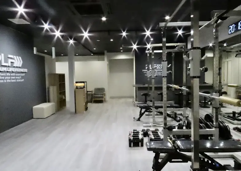 プレミアムライフフィットネス 本八幡店のジム内画像