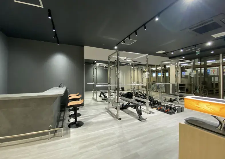 プレミアムライフフィットネス 本八幡店のジム内画像