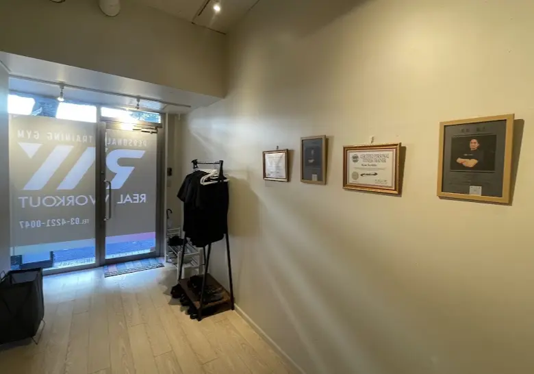 リアルワークアウト 洗足店のジム内画像