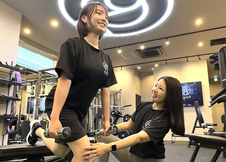 レクサーパーソナルジム中津店のパーソナルトレーニングの様子