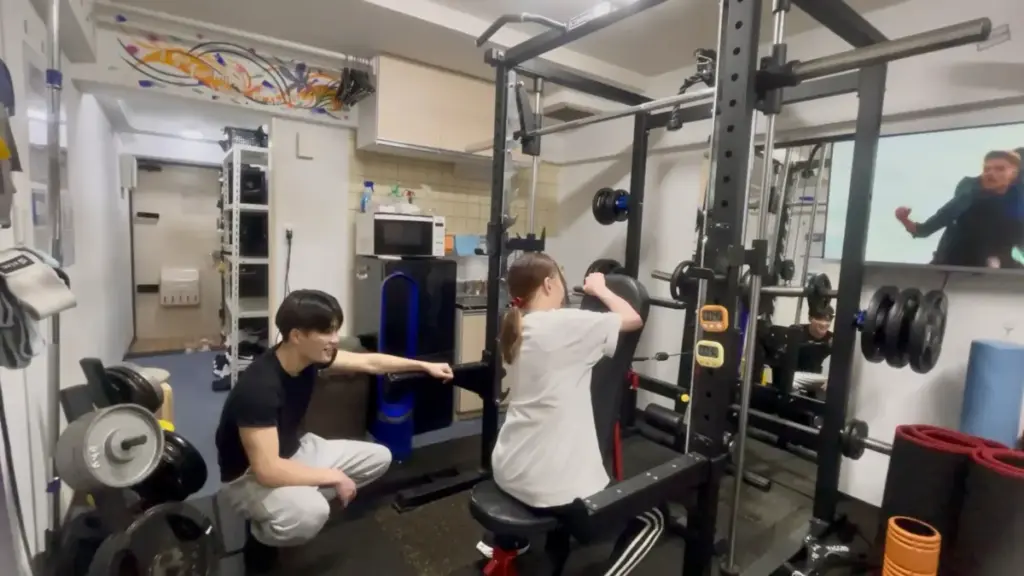 グッドライフジム代々木店でのセミパーソナルの様子