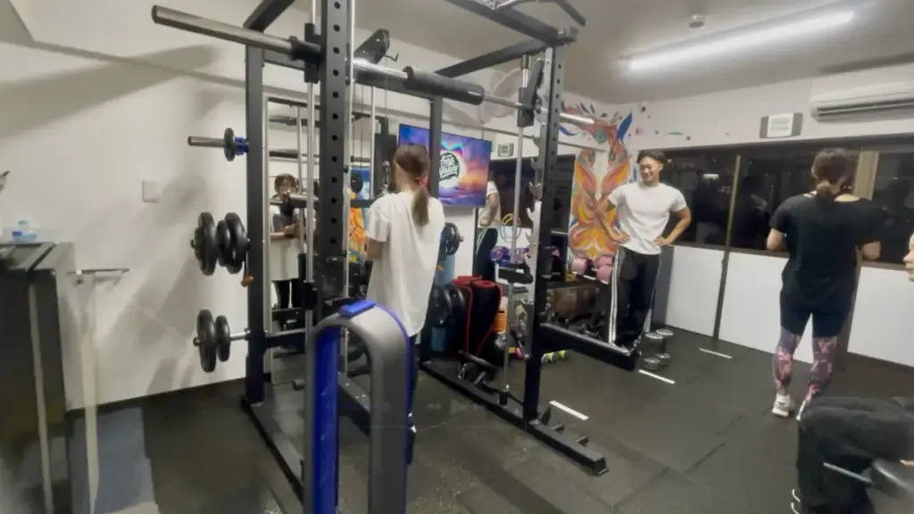 グッドライフジム代々木店でのセミパーソナルの様子