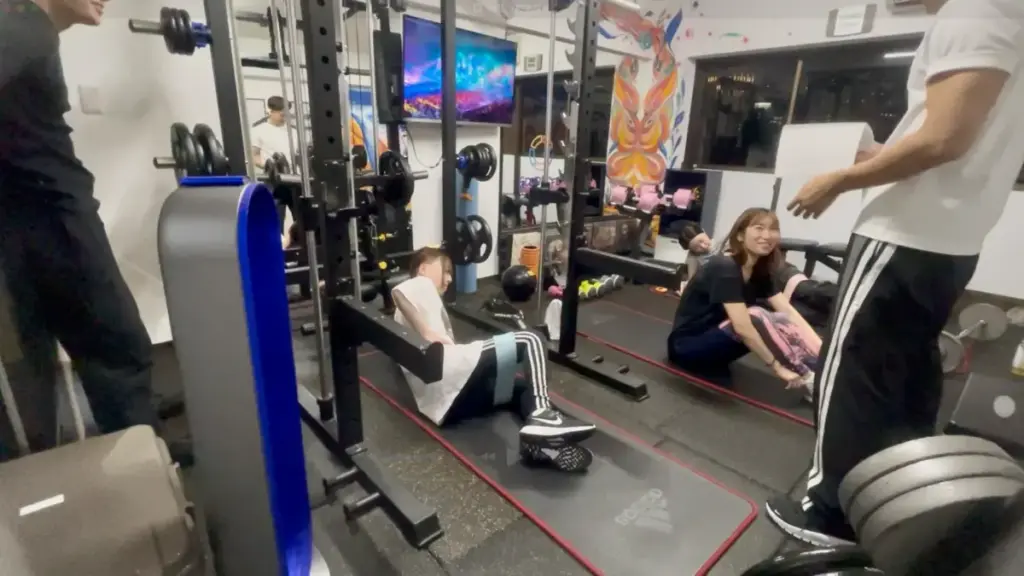 グッドライフジム代々木店でのセミパーソナルの様子