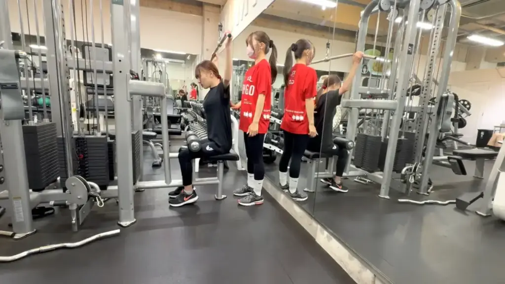 駅前筋肉留学GO(三田・田町店)のレッスン風景