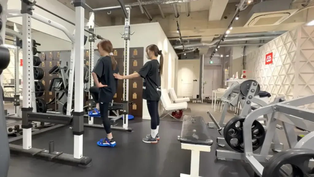 駅前筋肉留学GO(三田・田町店)のレッスン風景