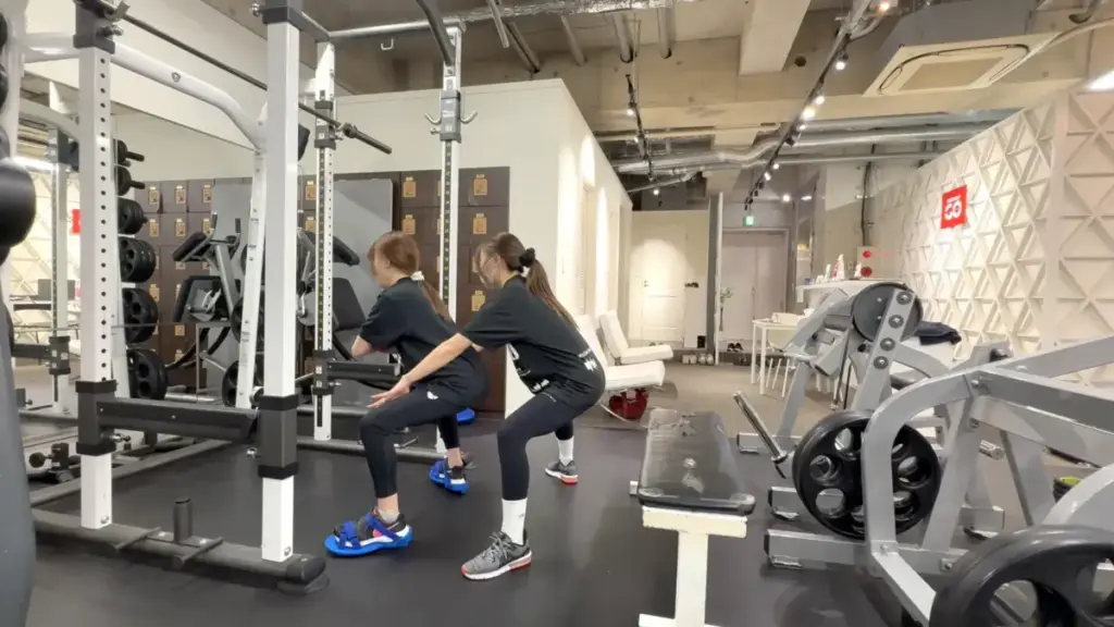 駅前筋肉留学GO(三田・田町店)のレッスン風景