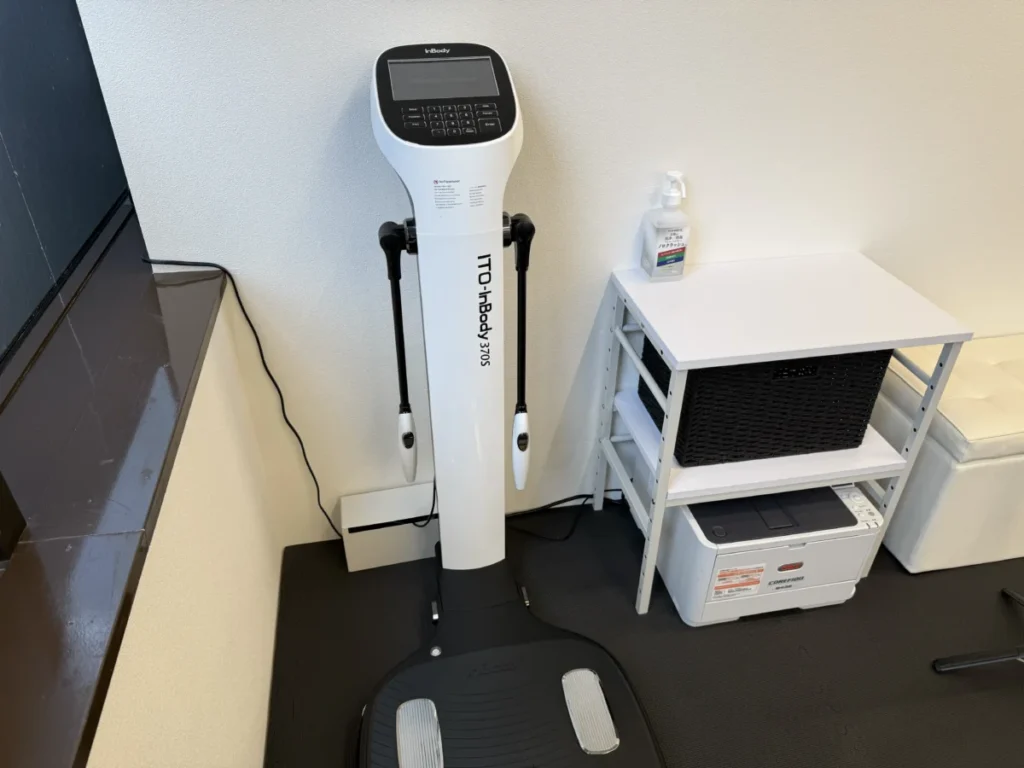 Dr.トレーニング新宿店の体組成計